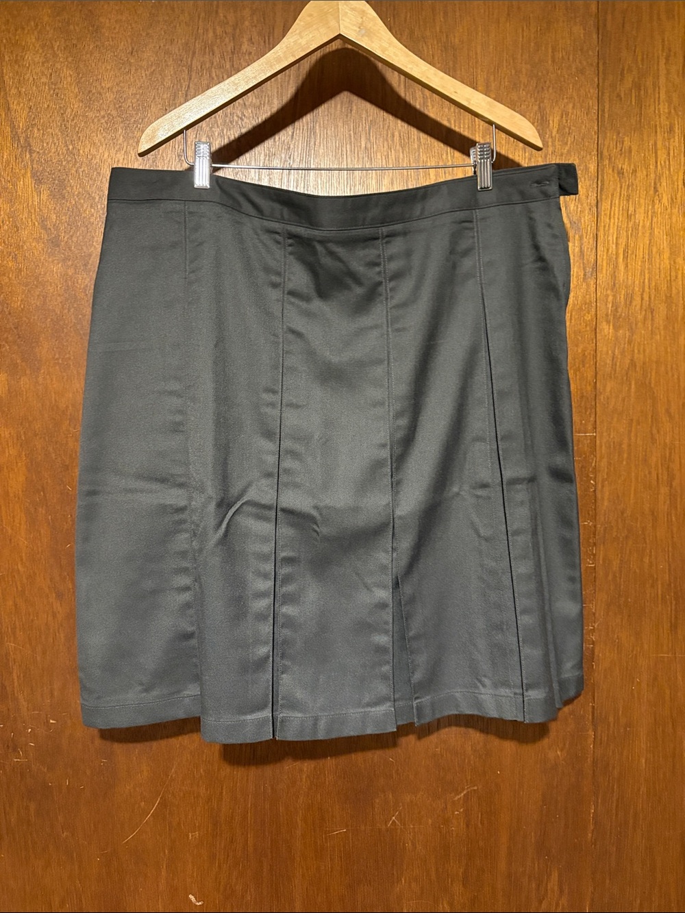 Lands' End Gray Box Pleat Skirt